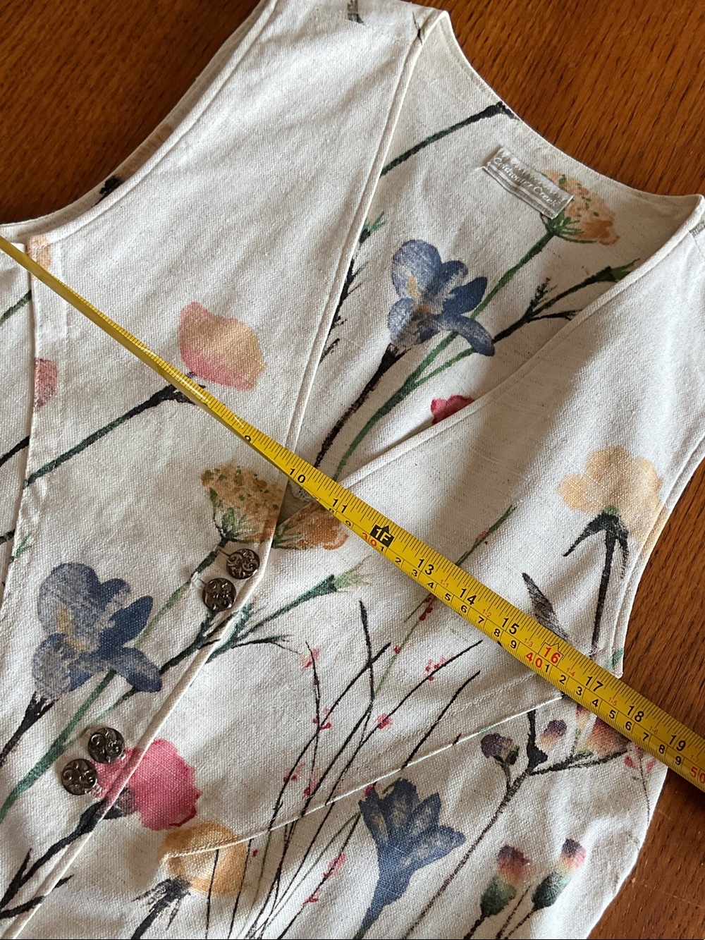 Coldwater Creek Floral painted Cream Vest Women NWOT PTP 19” medium fall floral - Picture 3 of 14